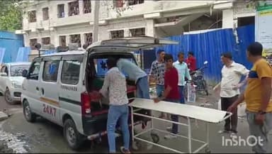 थावे: बंगरा गांव के समीप चलती बाइक से गिरकर महिला हुई जख्मी, सदर अस्पताल से डॉक्टर ने गोरखपुर किया रेफर