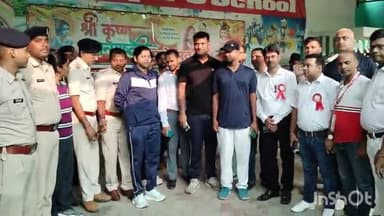 सासाराम: सासाराम ट्रैफिक पुलिस पदाधिकारी ने गांधी जयंती पर कार्यक्रम का आयोजन किया