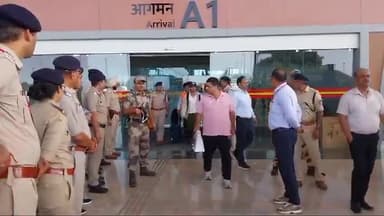 ग्वालियर गिर्द: ग्वालियर में 6 अक्टूबर को होने वाले क्रिकेट मैच के लिए इंडिया टीम के 5 खिलाड़ी पहुंचे एयरपोर्ट