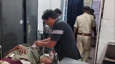 गिरिडीह: हजारीबाग जिला निवासी एक पुलिस कर्मी कचहरी के पास गिरकर हुआ घायल, सदर अस्पताल में चल रहा इलाज