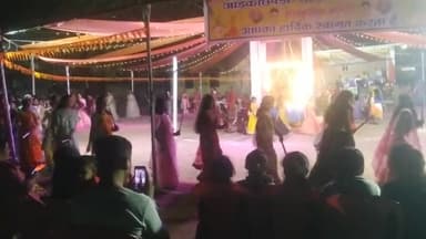 कोंडागॉव आडकाछेपडा स्कूल ग्राउंड में 9 दिवसीय गरबा महोत्सव का आयोजन किया गया है।