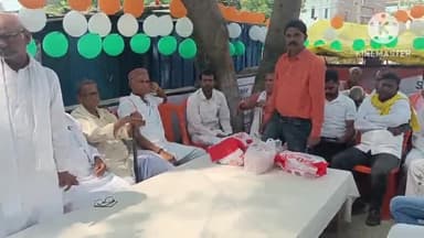 कोचस: कोचस महात्मा गांधी के परिसर में धूमधाम से मनाई गई गांधी जयंती, शारदा सुमन अर्पित, सूरज सेठ की अध्यक्षता में सभा आयोजित