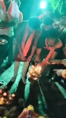 1 अक्टूबर को कर्बला मैदान पर हुई बाबा हनुमान जी की महाआरती भव्य हनुमान मंदिर की मांग । कर्बला मैदान की जगह होगा हनुमान चौक