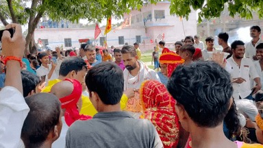 समस्त देशवासियों को नवरात्रि की अनंत शुभकामनाएं💐।आज अपने क्षेत्र के नवरात्र कलश यात्रा में शामिल हुआ सेवा और स्वागत करने का स्वभाग्य प्राप्त हुआ।
#Hindumuslimektazindabad
