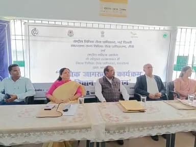 सिमडेगा: कस्तूरबा गांधी आवासीय विद्यालय में डालसा द्वारा 'विधान से समाधान' विषय पर कार्यशाला का आयोजन किया गया