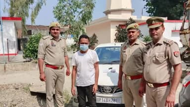 रामपुर: कैमरी कस्बा से पुलिस ने एक युवक को टोयोटा कार और 99 ग्राम समेक के साथ गिरफ्तार कर कोर्ट में पेश किया