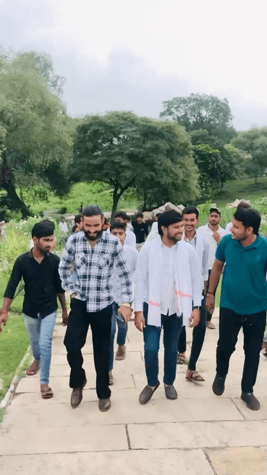 डर के रहना खून में नहीं 🩸🚫
प्यार से जान भी ले जाओ 🤍

Respect Girls help poor help animals 

#apsgurjar #viral #blood #support #reels