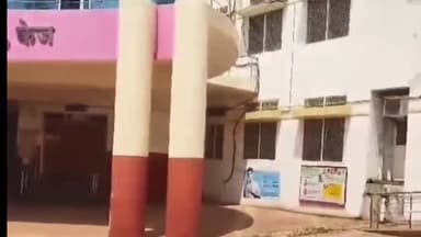 अंबाजोगाई: दिघोळआंबा ते बोरी सावरगाव रस्त्यावर पिकअप आणि दुचाकीचा भीषण अपघात, दोघांचा मृत्यू