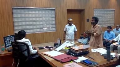 सवायजपुर: हरपालपुर के विकलांग व्यक्ति को मिला सरकारी योजनाओं का सहारा, डीएम ने अधिकारियों को दिए आवश्यक निर्देश