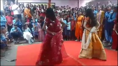 मोहनिया: कन्या मध्य विद्यालय जहानाबाद में नवरात्रि स्पेशल कार्यक्रम में छात्राओं ने मचाया धूम, 92 छात्राओं ने लिया हिस्सा