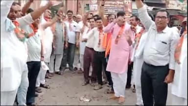 सरदारशहर: हरियाणा में भाजपा की जीत की हैट्रिक लगाने पर गाधी चौक में भाजपा कार्यकर्ताओं ने आतिशबाजी कर मनाया जश्न