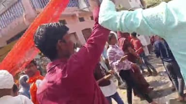 जीरापुर: लसूडल्या खेराज़ गांव से निकाली गई आस्था की तीसरी चुनरिया यात्रा, मां मनोकामनेश्वरी देवी को चढ़ाई गई चुनरी