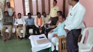 कांकेर: अंतागढ़ विधायक ने आमाबेड़ा क्षेत्र का दौरा किया, क्षेत्र के लोगों से जनसंपर्क कर हुए रूबरू