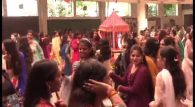 इंदौर: शहर भर के गरबा पंडाल संचालकों से महापौर ने की अपील, अष्टमी, नवमी और भंडारे के आयोजनों को बनाएं जीरो वेस्ट