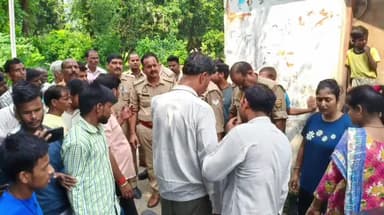 बीसलपुर: रामलीला जाने वाले मार्ग पर कार ने पैदल जा रहे बुजुर्ग को कुचला, बुजुर्ग घायल होकर अस्पताल में भर्ती