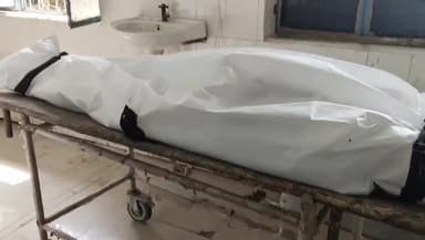 मुगलसराय: डीडीयू जंक्शन के समीप ट्रेन में अज्ञात कारण से एक व्यक्ति की मौत, शव को लाया गया जिला मोर्चरी