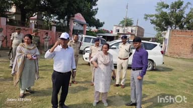 शिवहर: डीएम और एसपी ने शहर के विभिन्न घाटों का किया निरीक्षण, दुर्गा पूजा में विसर्जन के वक्त सावधानी बरतने का दिया निर्देश