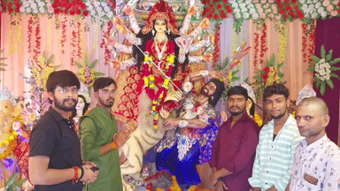 ज्ञानपुर: भदोही जिले के ज्ञानपुर में नवरात्रि की धूम, मां दुर्गा के दर्शन के लिए भक्तों का सैलाब