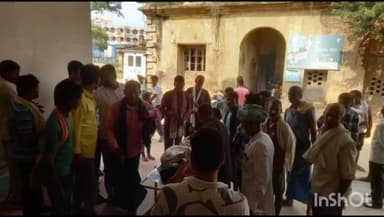 इस्लामनगर अलीगंज: बरडीह मोड़ के पास तीन बाइक की भीषण टक्कर में इस्लामनगर के एक युवक की मौत, चार घायल, परिजनों में पसरा मातम