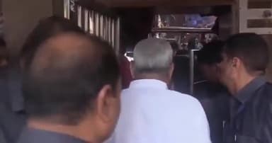 पटना ग्रामीण: मुख्यमंत्री नीतीश कुमार अगमकुआं के शीतला मंदिर पहुंचे, की पूजा-अर्चना, निभाई परंपरा