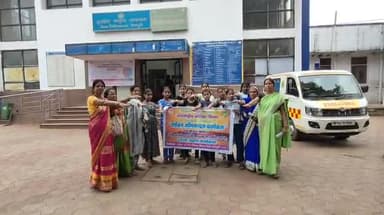 शिवपुरी नगर: शक्ति अभिनंदन कार्यक्रम के तहत महिला बाल विकास ने जिला अस्पताल में बेटी बचाओ बेटी पढ़ाओ का संदेश दिया