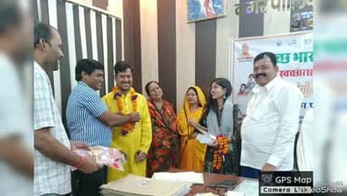 औरैया से मिशन शक्ति के अंतर्गत सबसे कम उम्र की प्रतिभाशाली बाल कलाकार को नगर पालिका अध्यक्ष अनूप गुप्ता ने किया सम्मानित