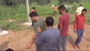 माडा: नायब तहसीलदार द्वारा किसान को पैर से कुचलने के संबंध में प्रसारित वीडियो को एसडीएम ने बताया असत्य