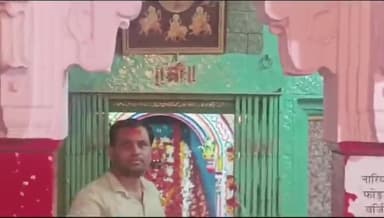 पिंड्रा: शारदीय नवरात्र के नौवें दिन मां सिद्धिदात्री के मंदिर में दर्शन के लिए उमड़ी भक्तों की भीड़