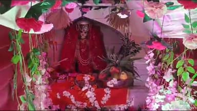 खबर औरैया से शारदीय नवरात्रि के नवमी को माता रानी की मंदिरों में गूंजे जयकारे