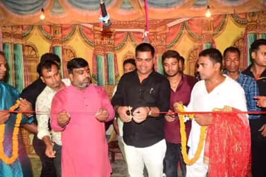 गोगरी: चैधा बन्नी ग्राम में दशहरा मेला का आयोजन, चौथम प्रखंड प्रमुख प्रतिनिधि ने किया सांस्कृतिक कार्यक्रम का उद्घाटन