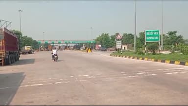 गायघाट: मैठी टॉल प्लाजा पर रविवार रात नौ बजे से होगा भारी बदलाव, क्षेत्र में बना चर्चा का विषय