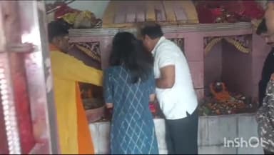 शिवहर: एसपी ने अपनी बेटी के साथ देकुली धाम पर की पूजा-अर्चना, निर्माणाधीन कार्य का लिया जायजा
