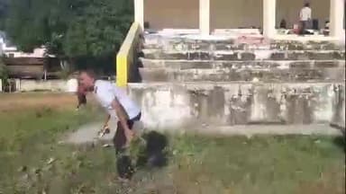 कांकेर: जन सहयोग संस्था और भूतपूर्व सैनिकों ने मिनी स्टेडियम में चलाया स्वच्छता अभियान