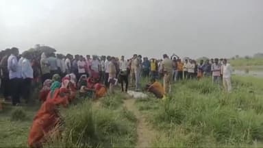 करछना: बेंदौं रवनिका गांव के सामने घर से नाराज होकर निकली किशोरी का गांव के बाहर चेकडैम के पानी में उतराता मिला शव