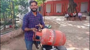 शिवपुरी नगर: मनियर निवासी ITBP जवान के साथ धोखाधड़ी, सिलेंडर में गैस की जगह निकला पानी, कलेक्टर से की शिकायत