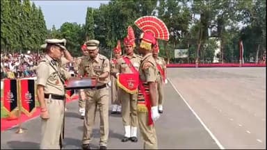 हज़ारीबाग: सीमा सुरक्षा बल, मेरू कैंप के 'रानी झांसी परेड ग्राउण्ड' में दीक्षांत परेड समारोह का आयोजन