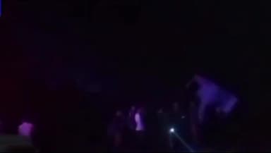 बोचहां: भोला चौक के समीप NH-27 पर अनियंत्रित होकर एक बस पलटी, एक दर्जन से अधिक लोग हुए घायल