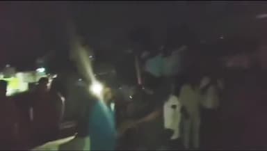 डग: डग में सरपंच के निजी कार्यालय में 10000 लीटर डीजल चोरी का हुआ प्रयास, तीन चोरों की पिटाई कर पुलिस के किया सुपुर्द