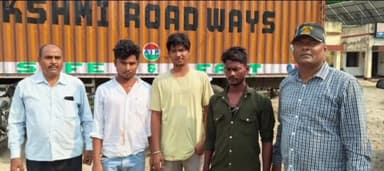 मुगलसराय: अलीनगर थाना में तीन मनचलों के खिलाफ कार्रवाई, एसपी का प्रयास महिलाओं और बालिकाओं को निर्भीक होकर जाने का