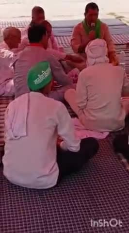 गौतम बुद्ध नगर: किसानों ने चौथे दिन सूरजपुर कलेक्ट्रेट ऑफिस पर अनोखे अंदाज में धरना शुरू किया, मौके पर किसान मौजूद