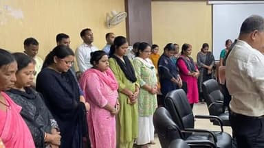 हज़ारीबाग: उपायुक्त ने अनुसेवक राम स्वरूप गोप के असामयिक निधन पर शोक व्यक्त किया