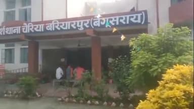 चेरिया बरियारपुर: सकरवासा वार्ड संख्या 5 में चोरी की घटना, लाखों रुपए के जेवरात, ₹70,000 और मोबाइल चोरी