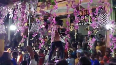 मां दुर्गा जी का मूर्ति विसर्जन,सासाराम मे बहुत ही धूमधाम से,नगर पूजा कार्यालय में संरक्षक आशुतोष सिंह अधिवक्ता समाजसेवी