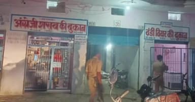 मुगलसराय: जनपद के विभिन्न थाना क्षेत्रों में जनपदीय पुलिस ने कुल 25 शराबियों के खिलाफ कार्रवाई की