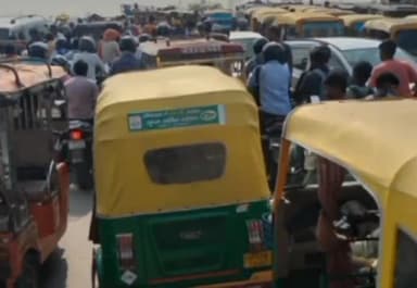 मुगलसराय: मुगलसराय में जीटीआर ब्रिज पर मालवाहक की कमाई टूटी, एक घंटे तक जाम से परेशान रहे लोग