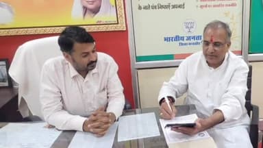 मंदसौर: सक्रिय सदस्यता अभियान के तहत सांसद सुधीर गुप्ता बने BJP के सक्रिय सदस्य, जिला भाजपा कार्यालय में ली सदस्यता