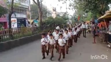 पेटलावद: पेटलावाद में राष्ट्रीय स्वयंसेवक संघ ने निकाला बाल पथ संचलन