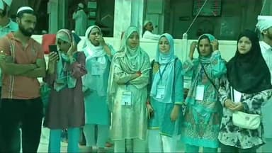 अजमेर: कश्मीर से राजस्थान भ्रमण पर निकले 132 बच्चे आज ख़्वाजा साहब की दरगाह पहुंचे, बच्चों ने की जियारत