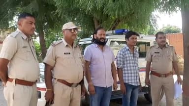 चूरू: एनएच 52 पर गांव रामसरा के पास सदर पुलिस ने पकड़ी अवैध शराब, 2 तस्कर किए गिरफ्तार