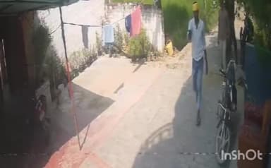 रायबरेली: झकरासी में बेखौफ दबंगों द्वारा मासूम बच्चे के अपहरण की कोशिश की घटना CCTV में कैद, पीड़ित ने थाने में दी तहरीर